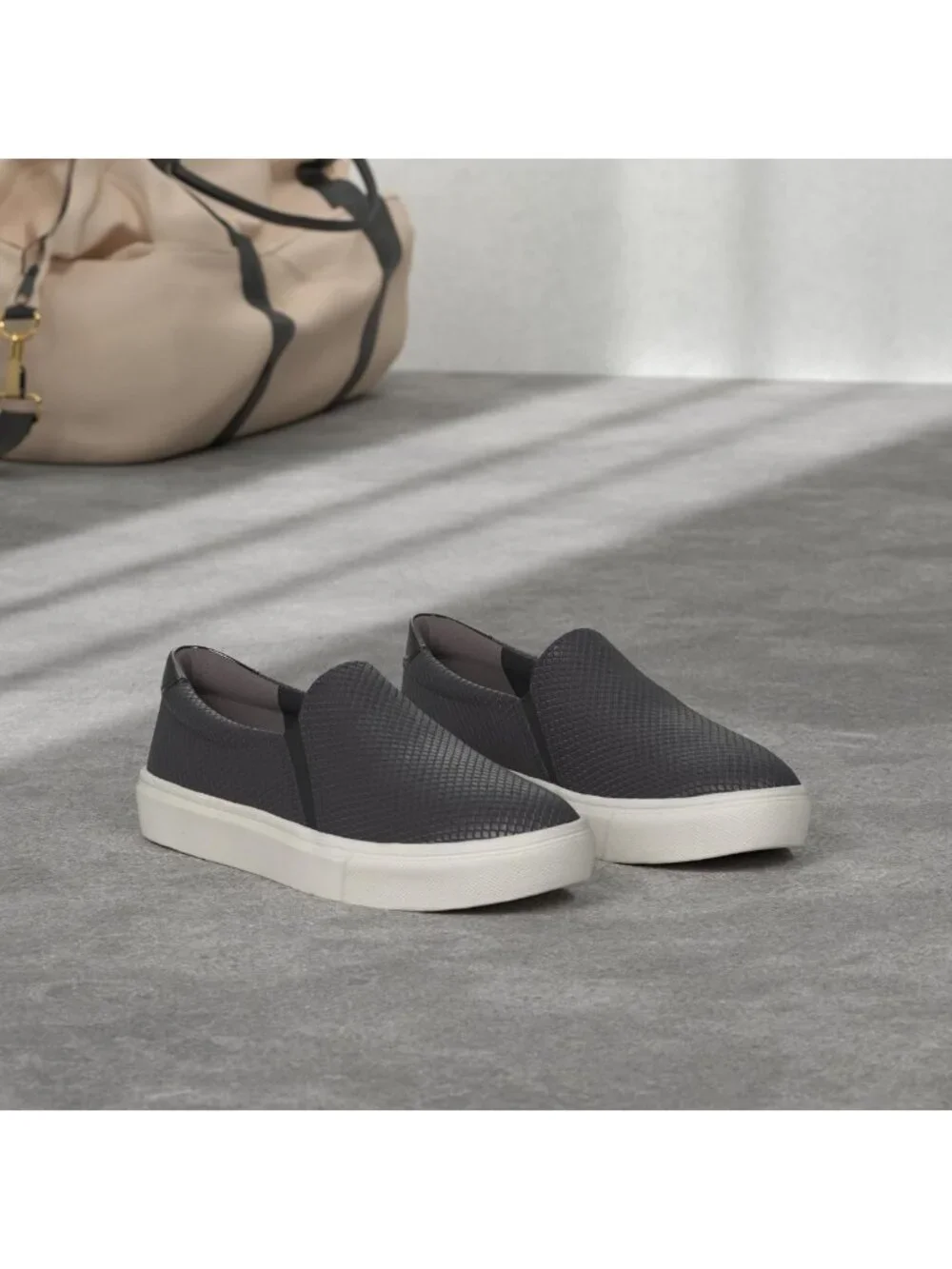 Comfortable Women's Slip-On Sneakers, Stylish Nova Sneakers for Everyday Wear